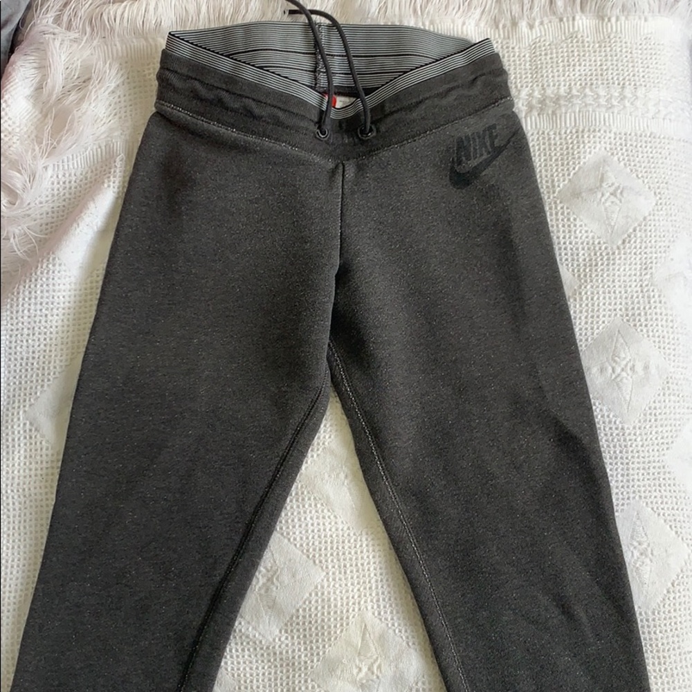 Nike pants❤️